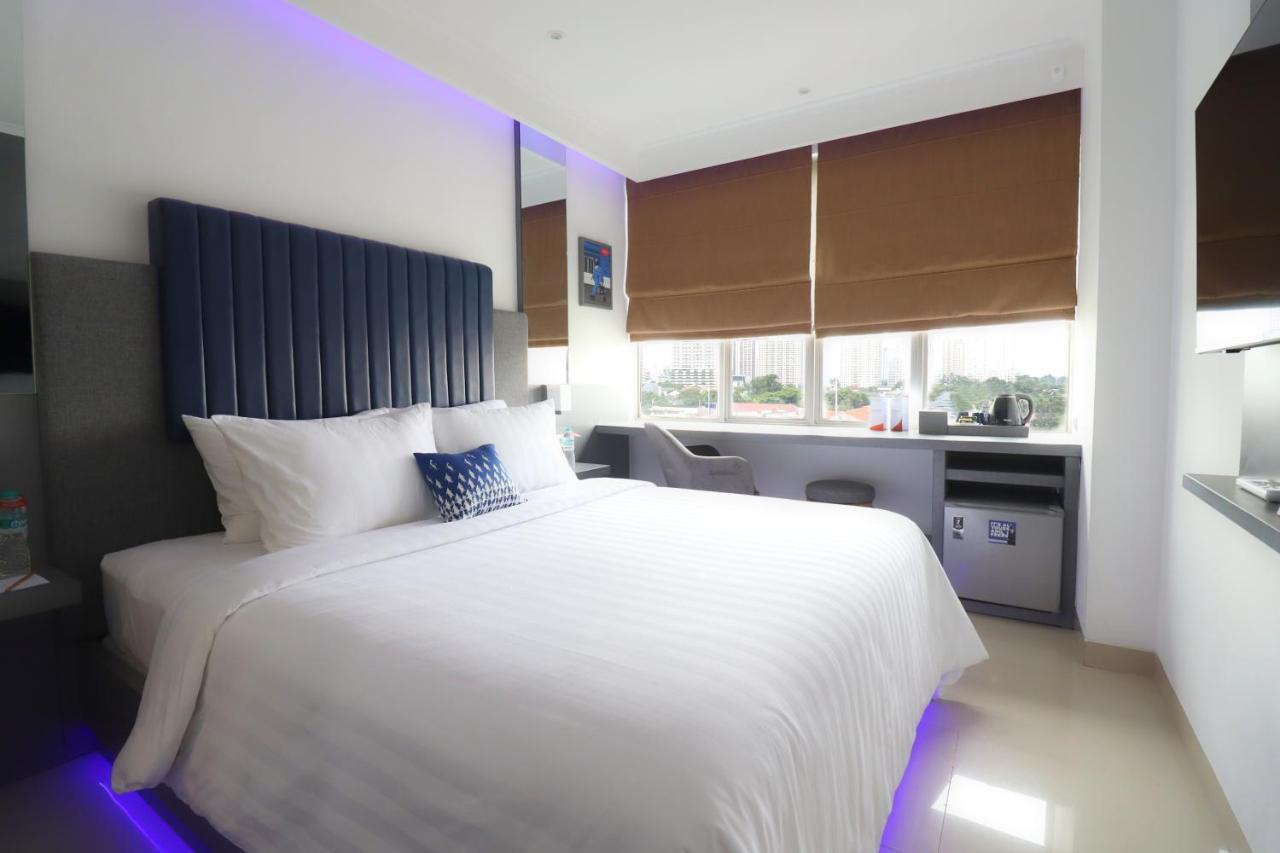 Moritz Biz Gandaria Hotel Джакарта Екстериор снимка