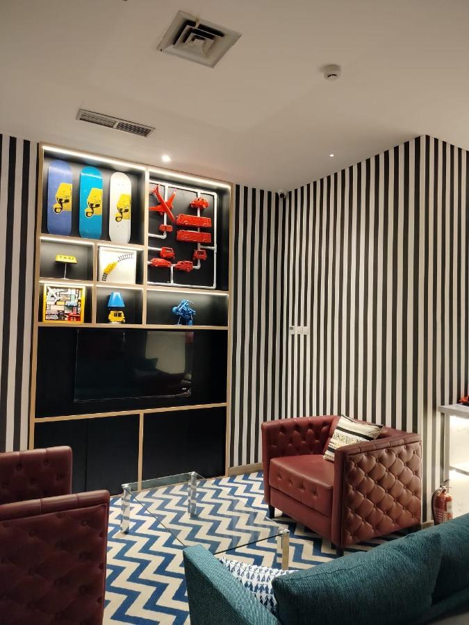 Moritz Biz Gandaria Hotel Джакарта Екстериор снимка