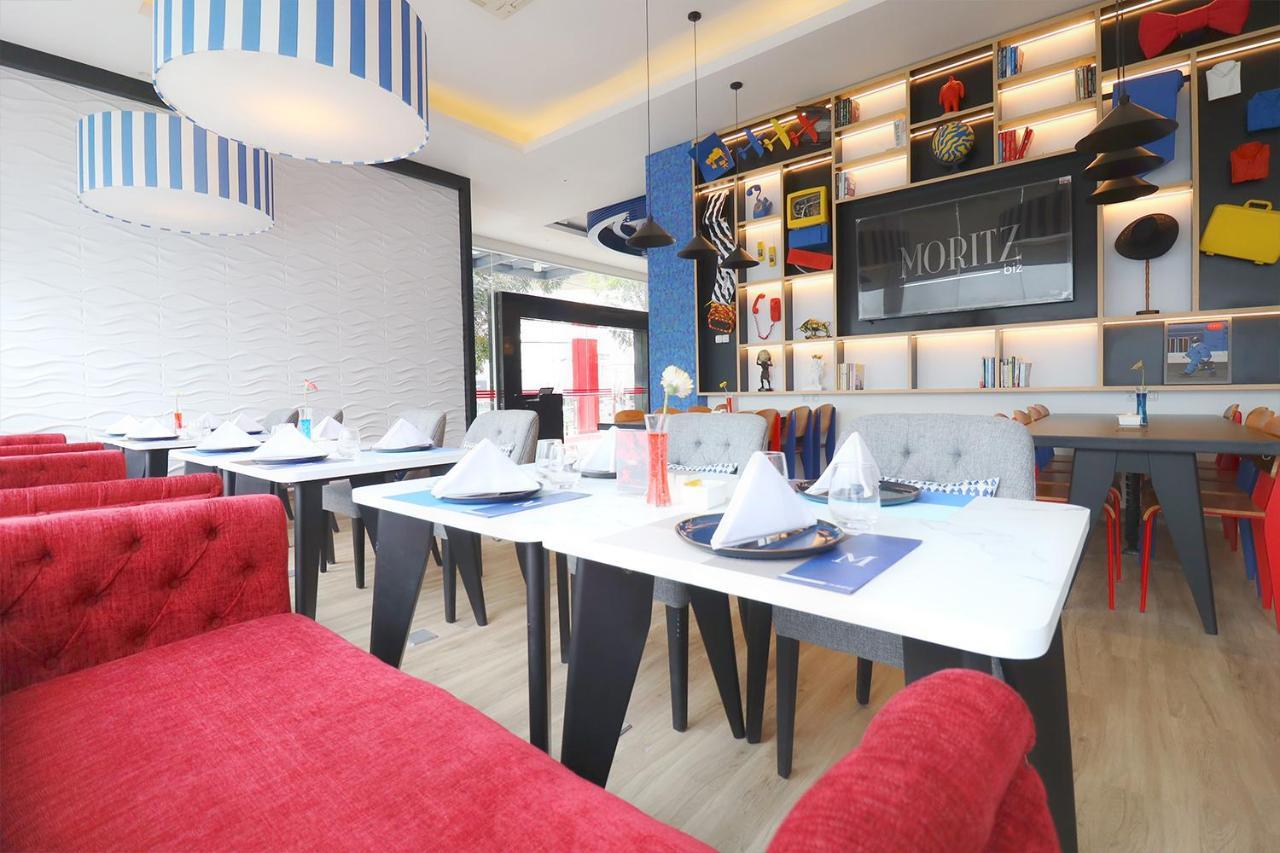 Moritz Biz Gandaria Hotel Джакарта Екстериор снимка